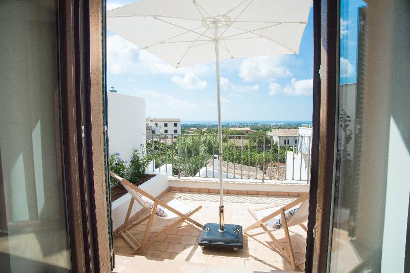 Ferrer De S'horta Villa *