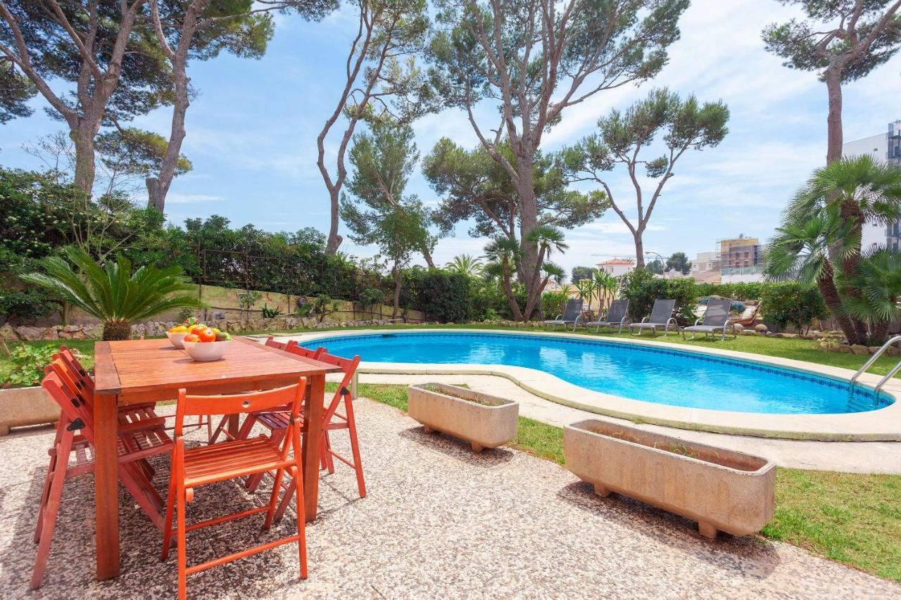 Tossals Villa *