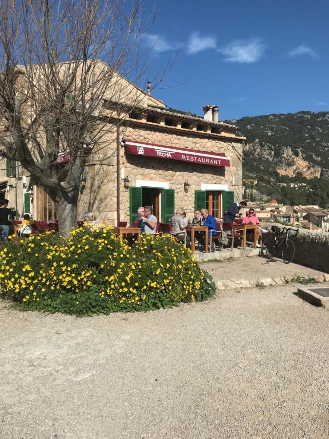 Holiday home Casa Vell De