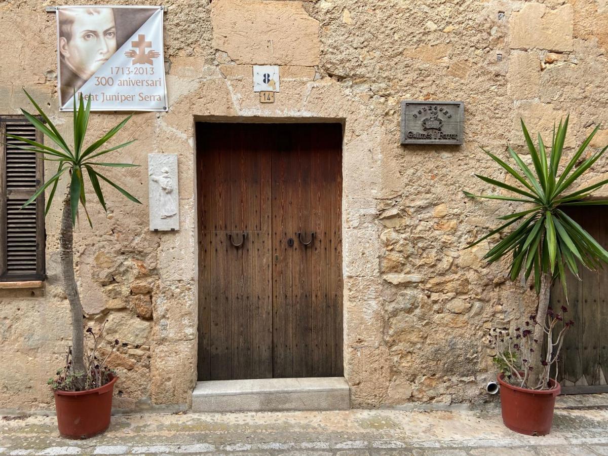 Es Barracar D'es Vins By Localite Villa