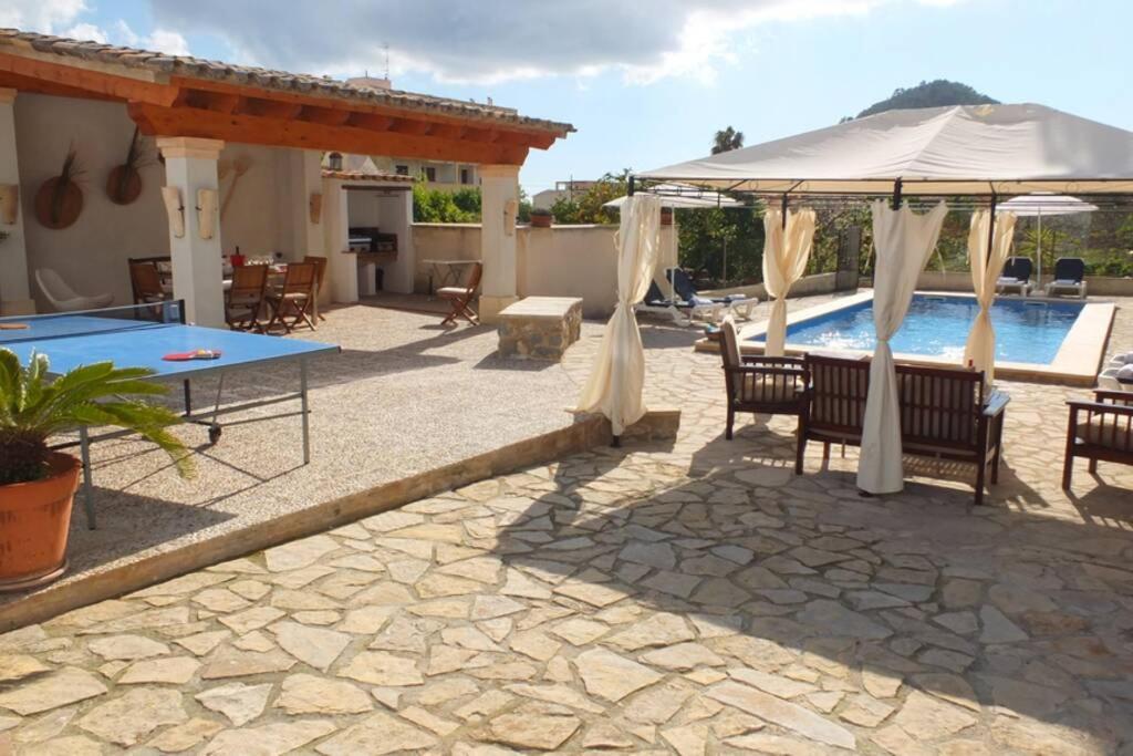 Maria, Bonita Casa Con Jardín Y Piscina Privada En * Andratx (Andrach)
