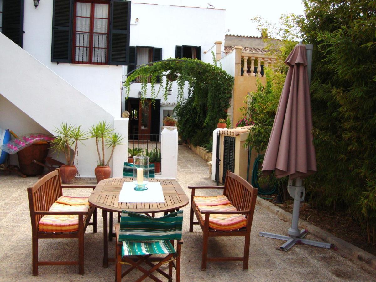 Сasa de vacaciones Maria, Bonita Casa Con Jardín Y Piscina Privada En