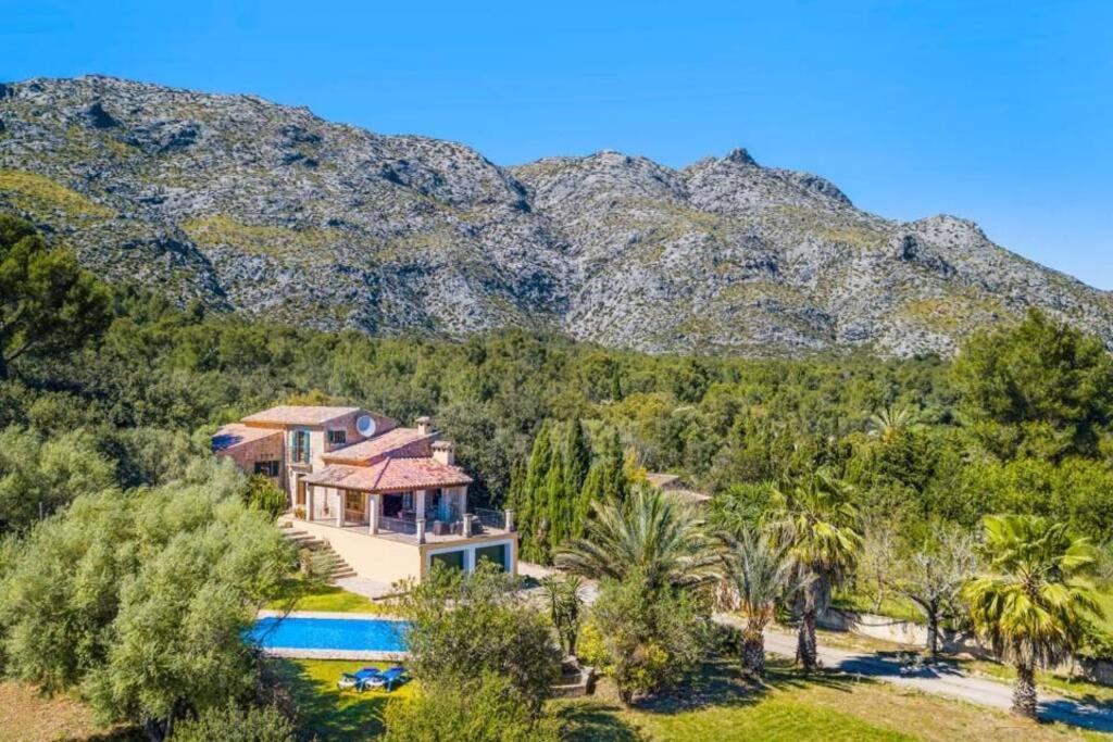 Pretty Close To Cala San Vicente, Special Prices Hire Car For Guests Villa *