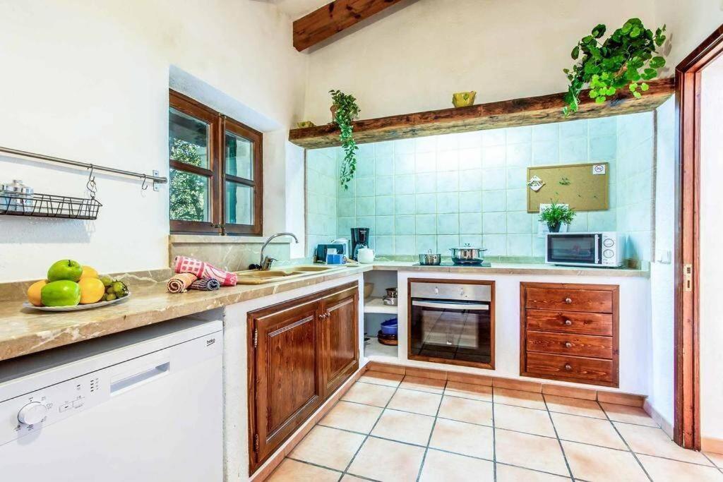 Pretty Close To Cala San Vicente, Special Prices Hire Car For Guests Villa