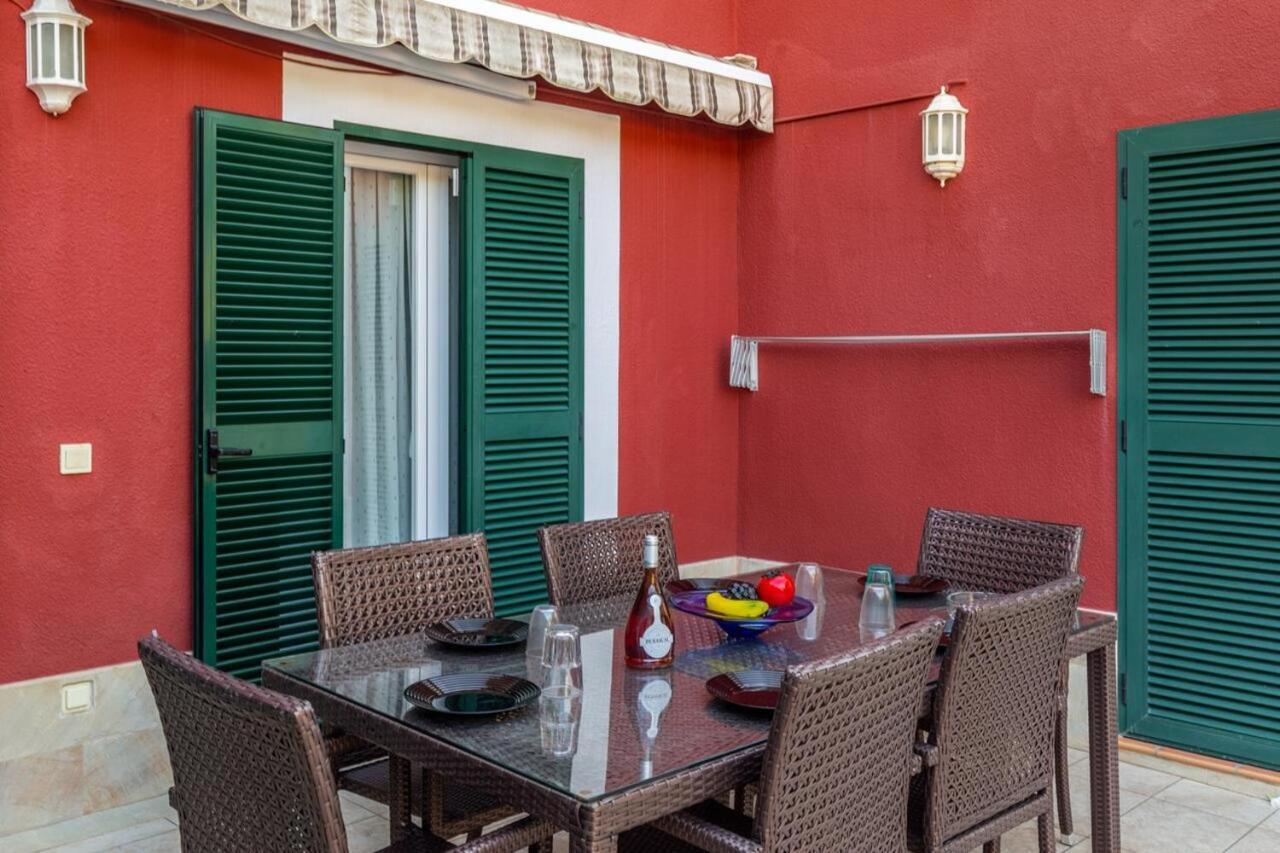 Paradisiac In With Sea View And Private Pool Villa *