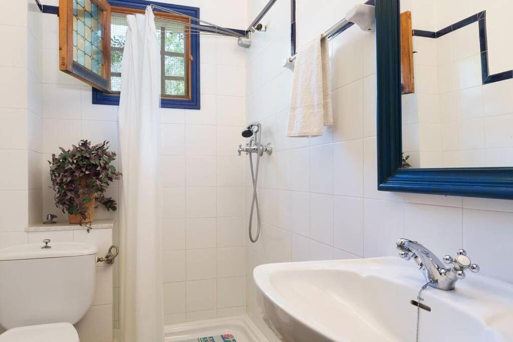 Nord - Typical Majorcan Villa, Private Pool, Bbq, Mediterranean Garden, Petfriendly * Pollensa