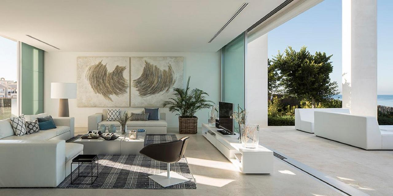 Palma Bay Front Line Villa