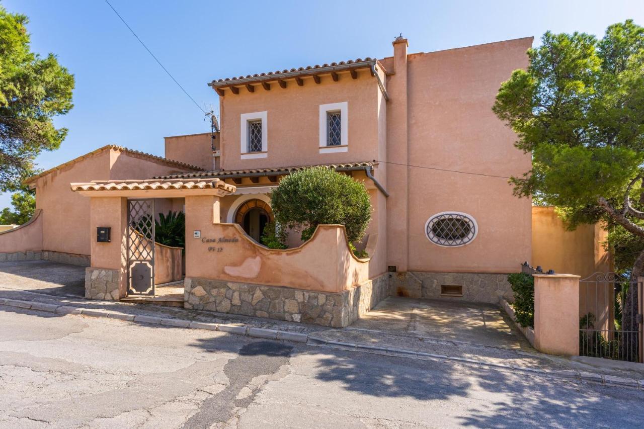 Almeda Villa