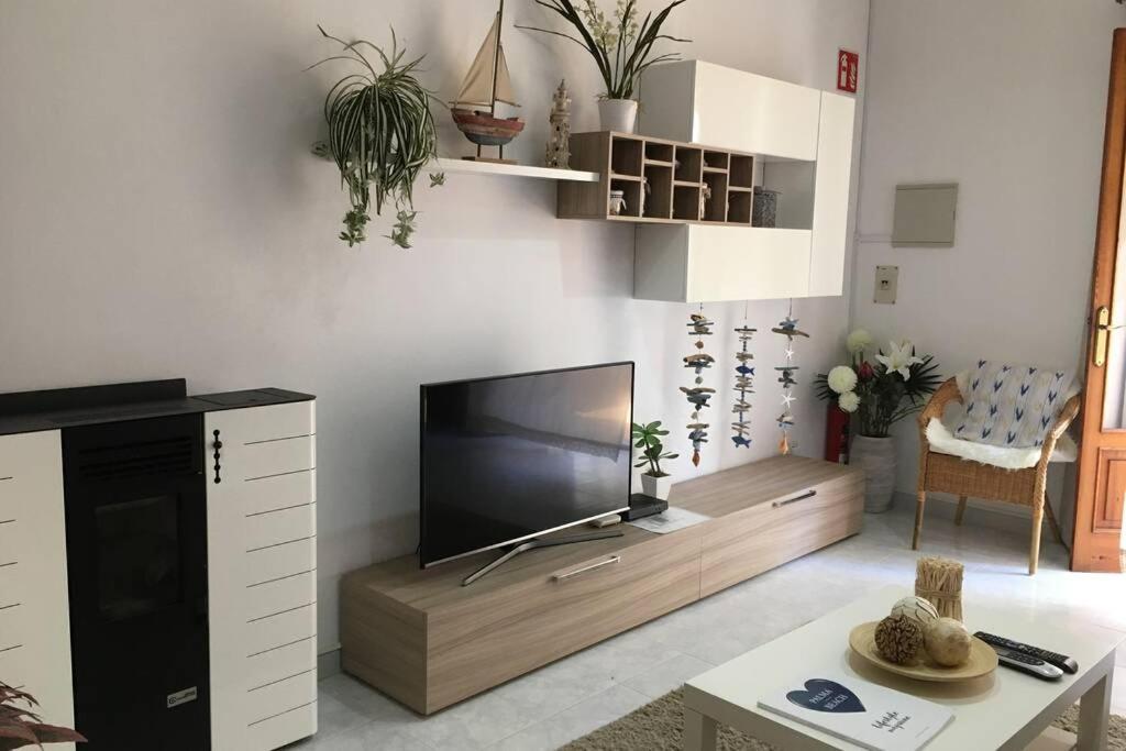 Сasa de vacaciones Casa Antigua Reformada Junto Al Mar *