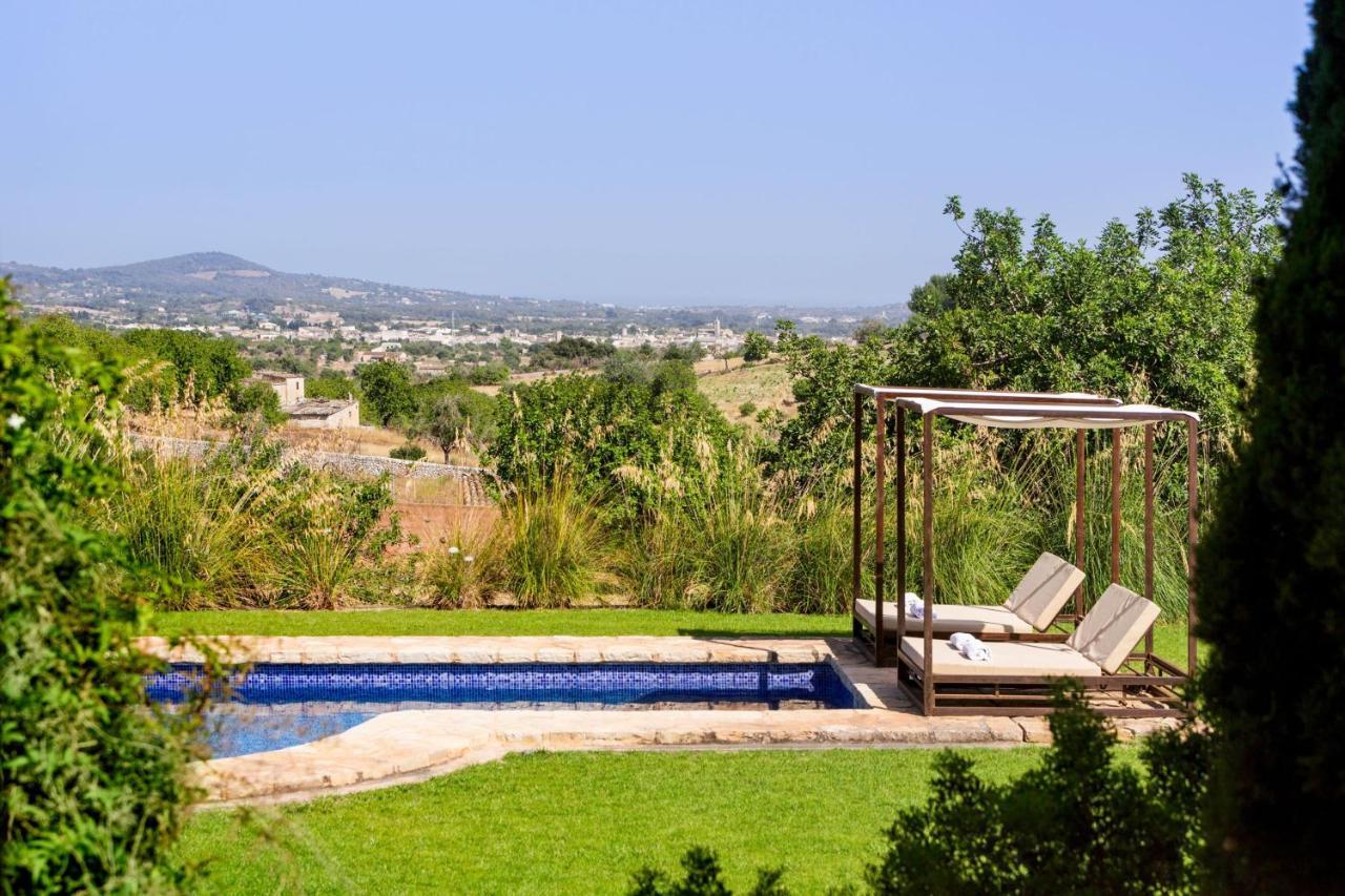 Spacious With Pool And Sea View In Villa
