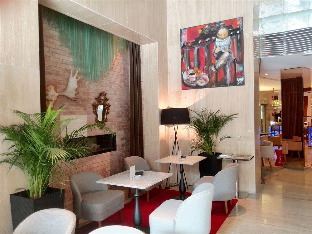 Ur Palacio Avenida Hotel
