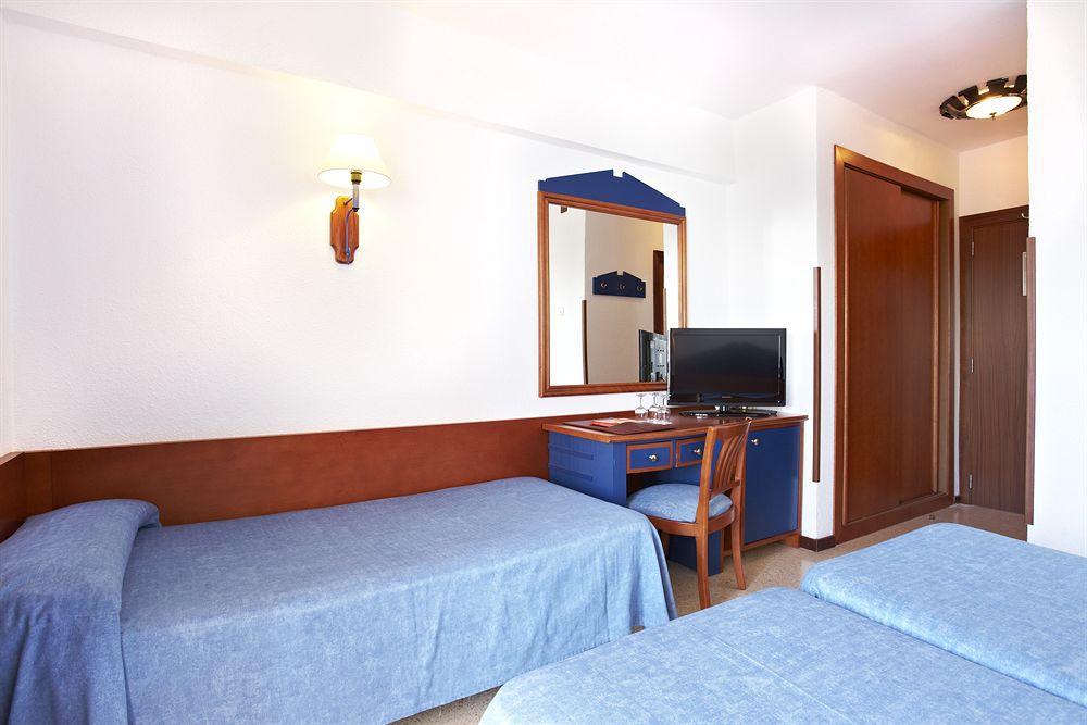Universal Romantica 4*