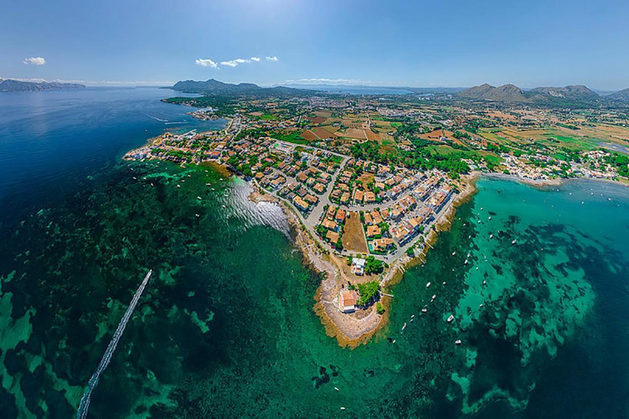 Villa Barcares Petit, Piscina, Jardines Junto A Playa En Alcudia (Mallorca)