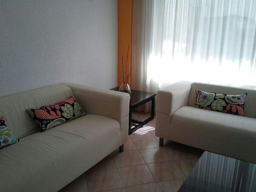 Hotel Blanca *