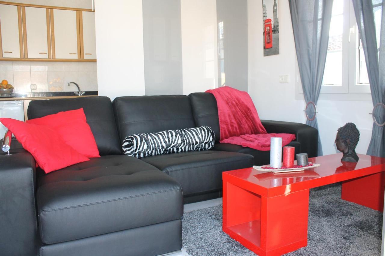 Apartment Noemi Near The *