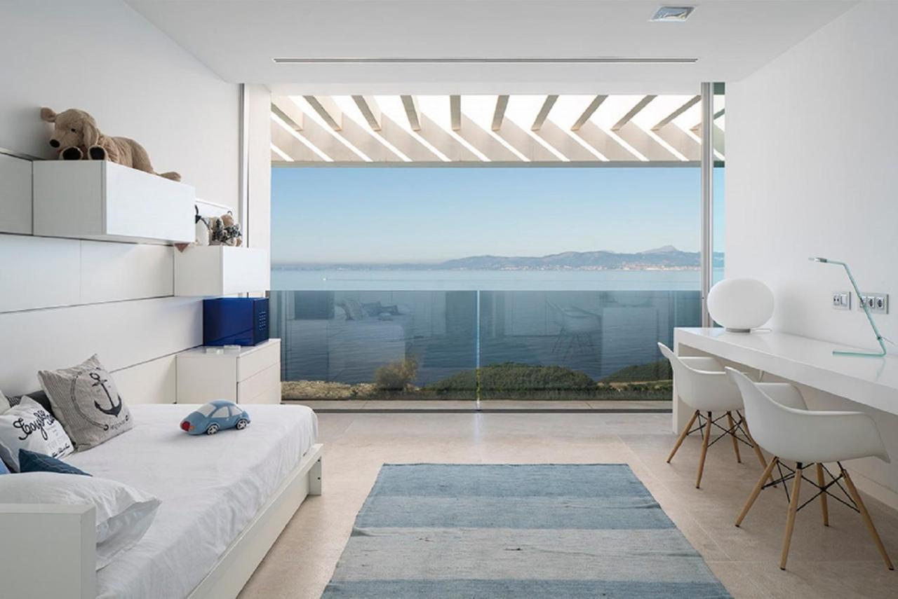Palma Bay Front Line Villa