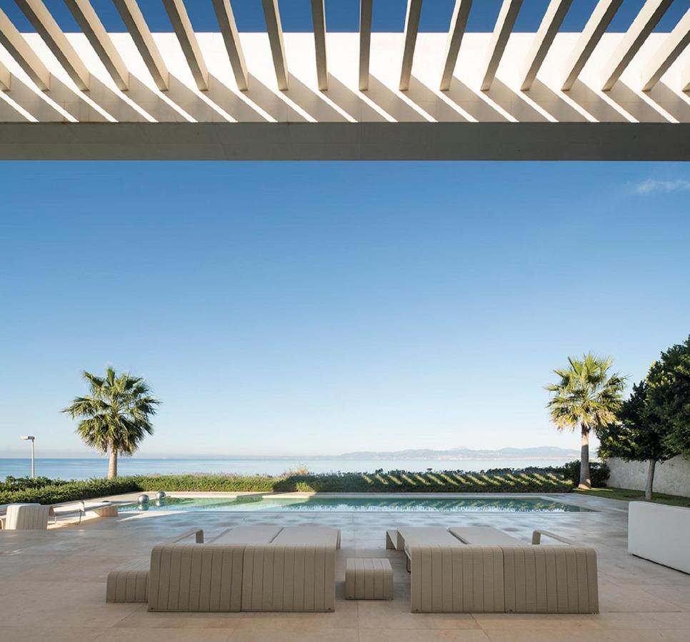 Palma Bay Front Line Villa Llucmajor (Mallorca)