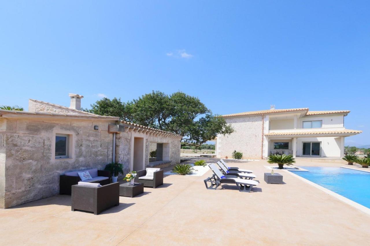 Torradeta Villa *