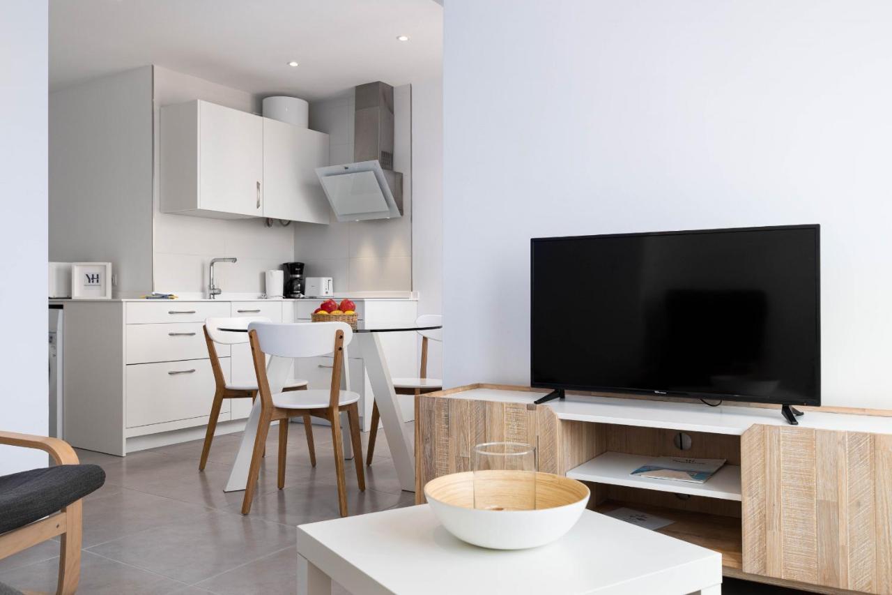 Yourhouse Monges With Sea Views *