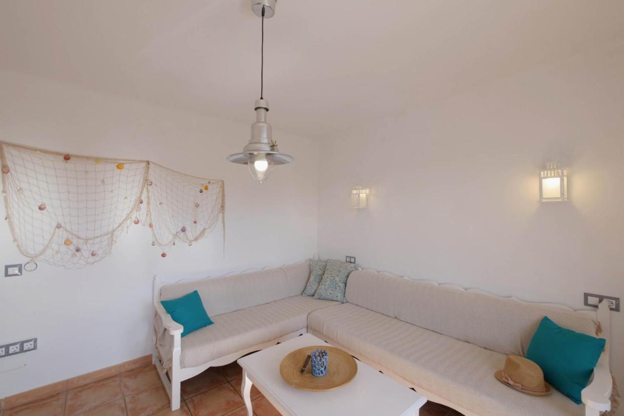 Posidonia Apartment *