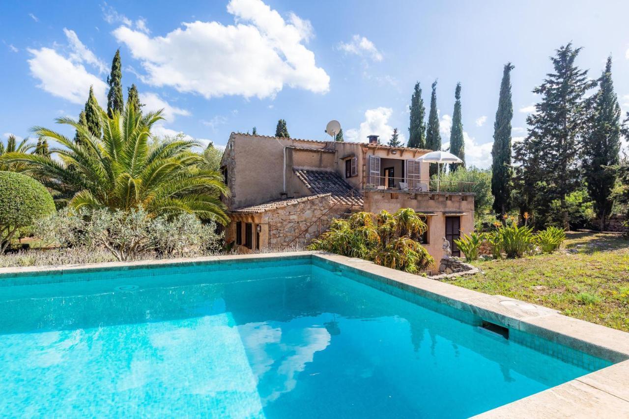 Bona Feina Villa Artà