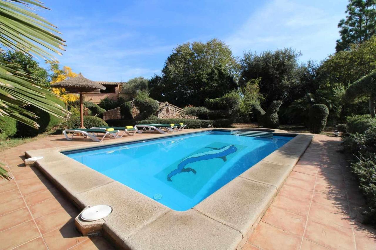 Gató Den Vives Casa 4 Con Piscina