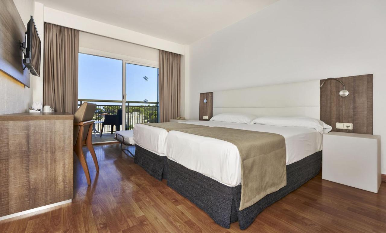 Globales Cala Viñas Adults Only 16+
