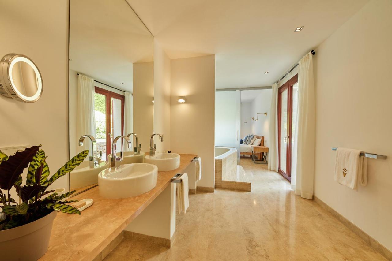Jade By Cap Vermell Estate