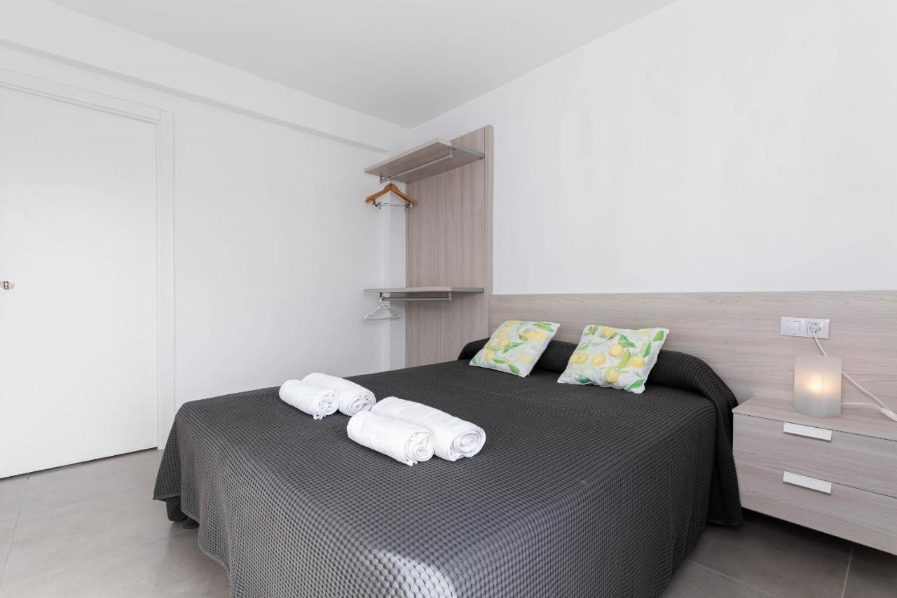 Yourhouse Monges With Sea Views *