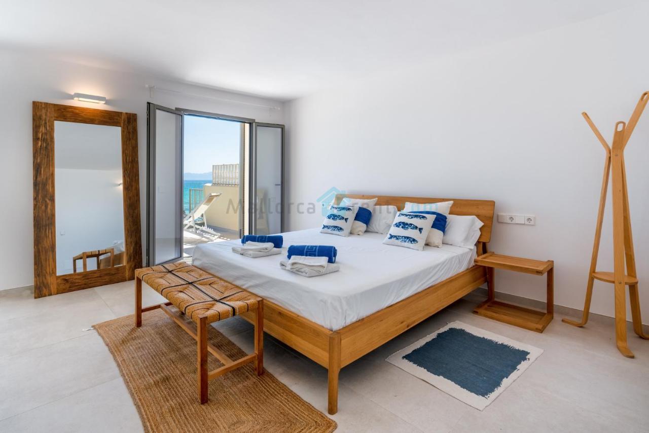 M4R 1 Villa Laura Front Line Beach House Port de Alcudia (Mallorca)