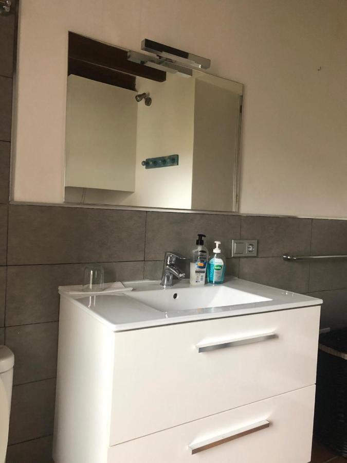 Apartamento Stadthaus Mitten Im Künstlerviertel Von Artá Mit Zwei *