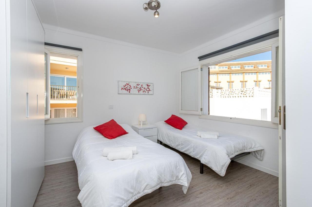 Playa Apartahotel 3*
