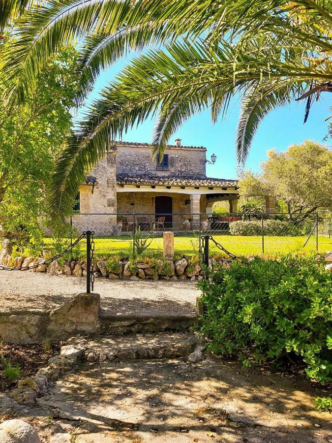 Nord - Typical Majorcan Villa, Private Pool, Bbq, Mediterranean Garden, Petfriendly Villa