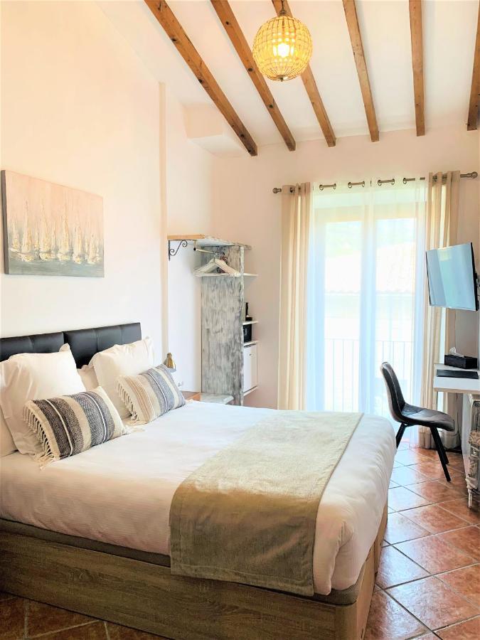 Hotel Casa Bougainvillea 3*