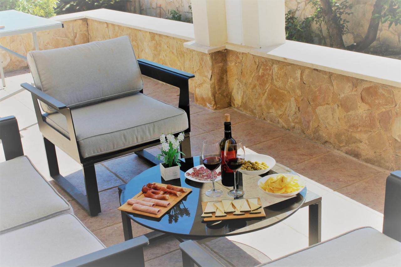 Villa Mimoses *