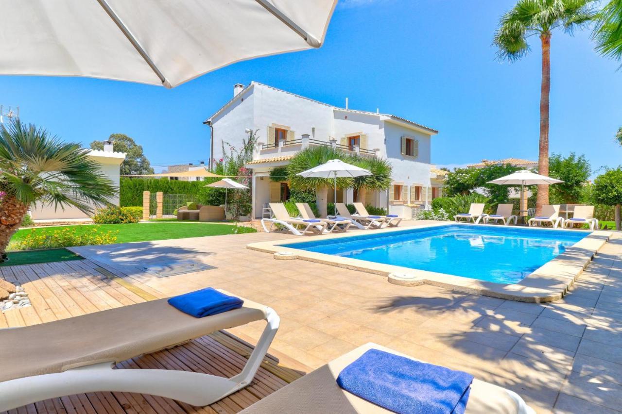 Llenaire Nine Villa *