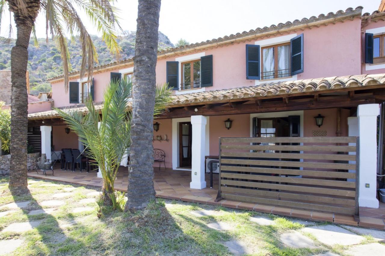 Spacious In With Pool And Mountain View