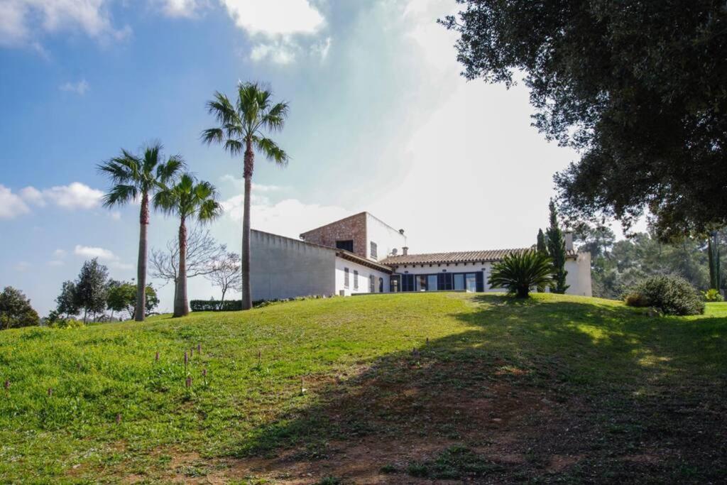 Son Paparra Villa *