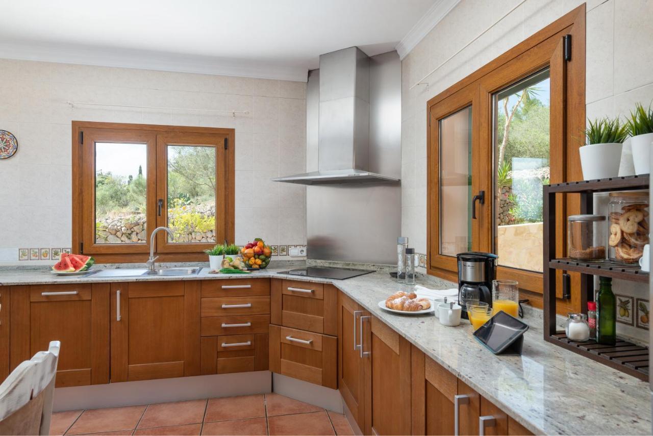 Villa Beautiful Puig Des Call For 18 Guests With Pool Fenalitx (Fenalich)
