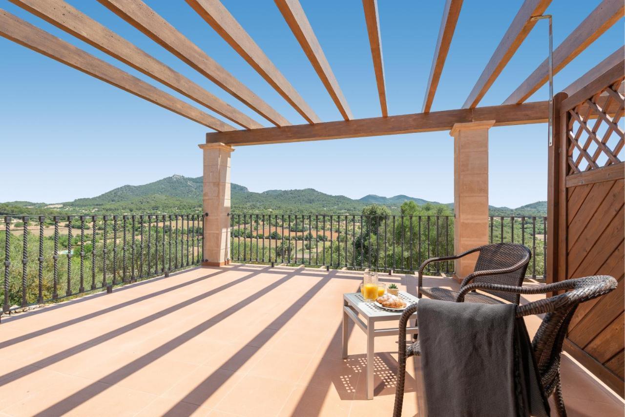 Beautiful Puig Des Call For 18 Guests With Pool