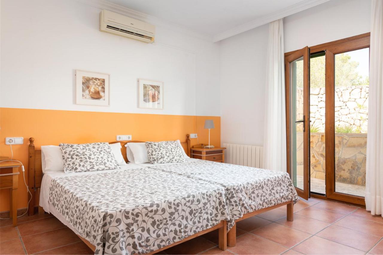 Villa Beautiful Puig Des Call For 18 Guests With Pool