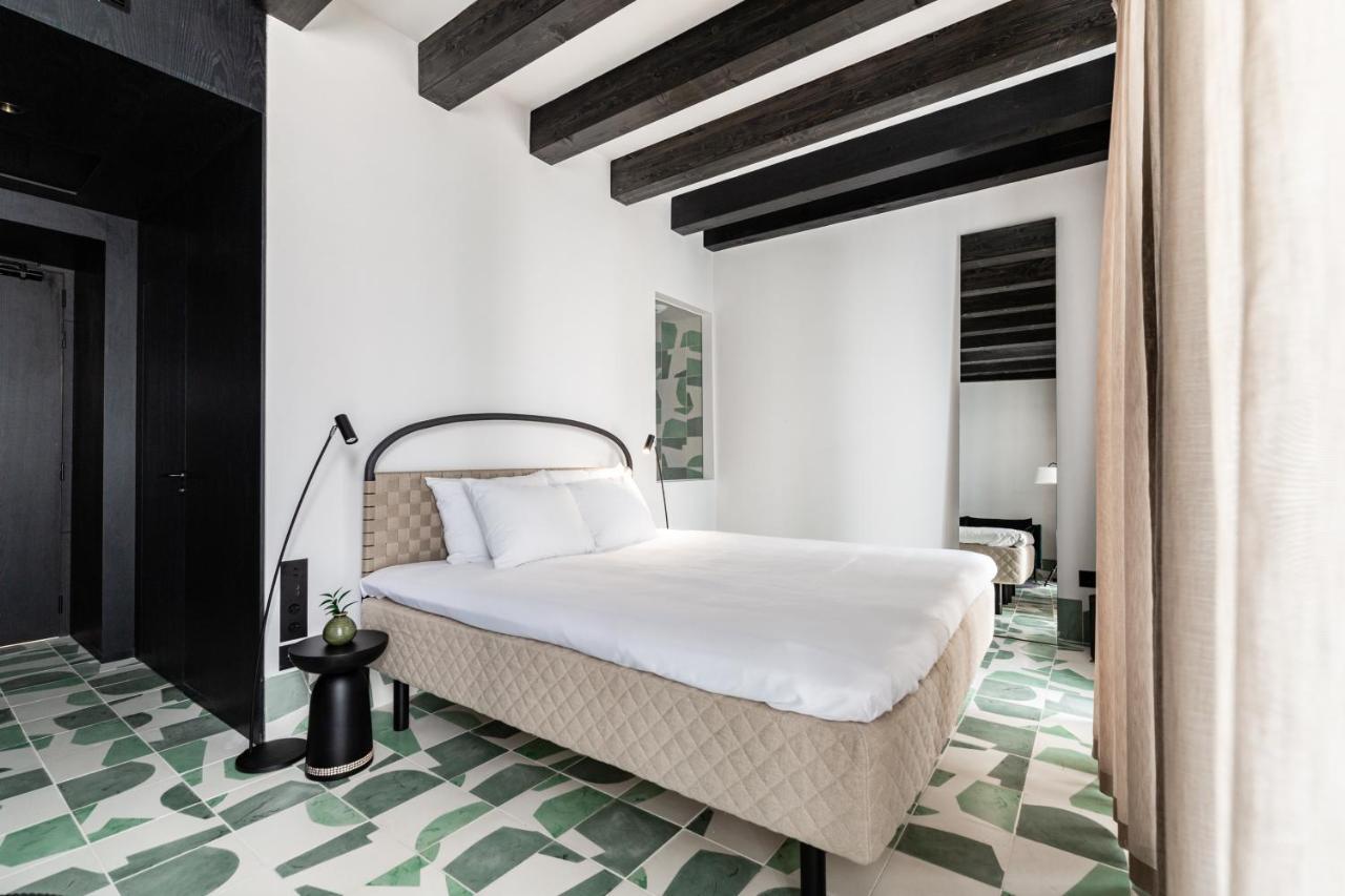 Concepcio By Nobis
