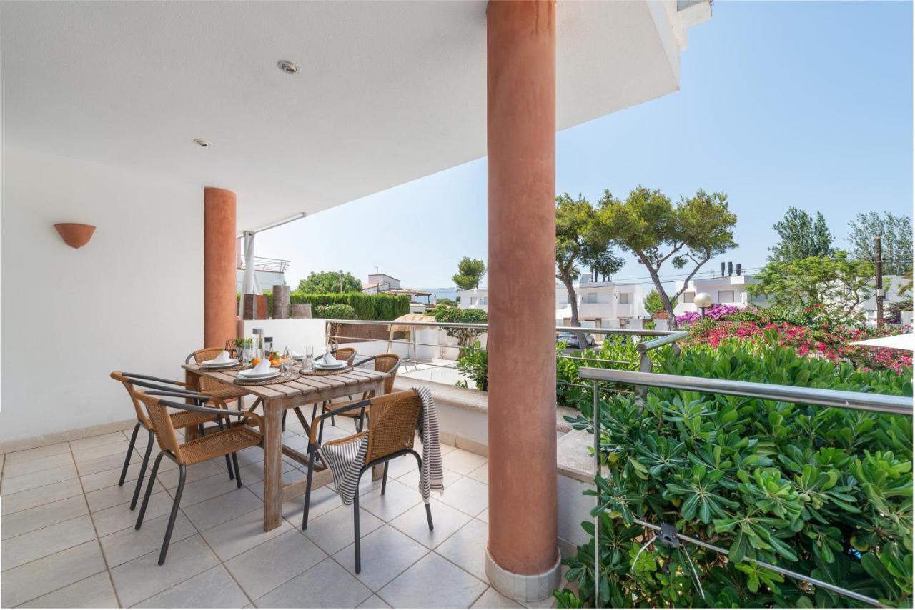 Violeta For 8 With Swimming Pool And Views Villa