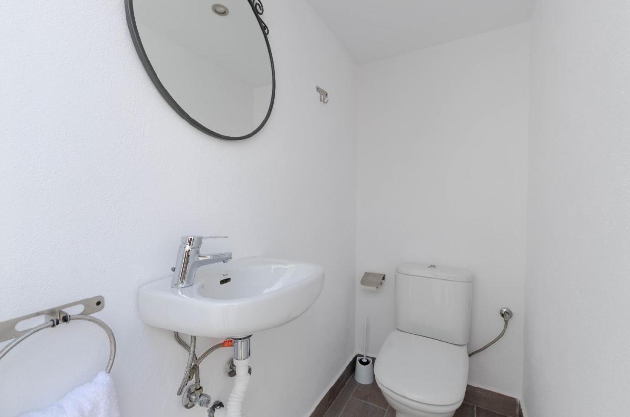Сasa de vacaciones Yourhouse Jordi, Air Conditioned House With Private Pool