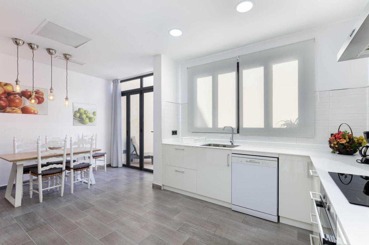 Yourhouse Jordi, Air Conditioned House With Private Pool Сasa de vacaciones