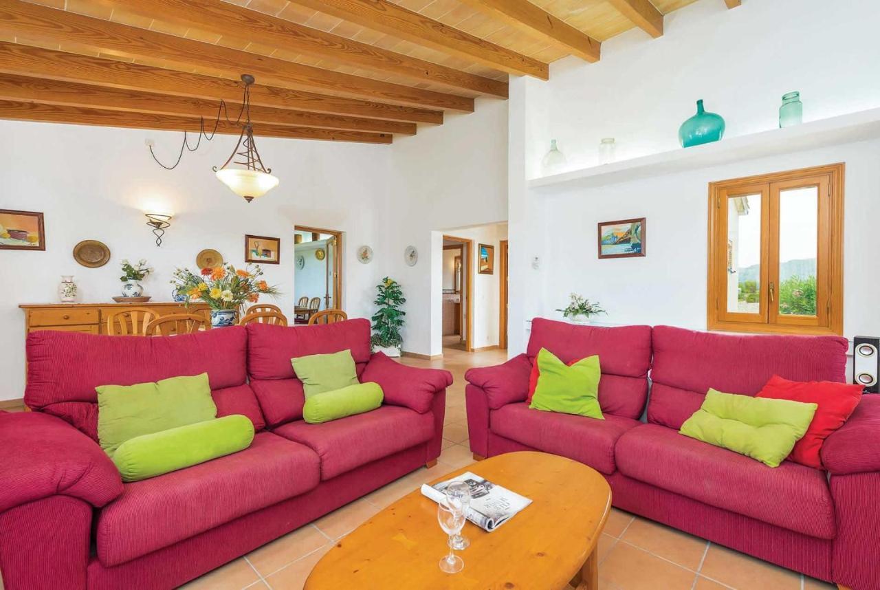 Els Evols Villa *