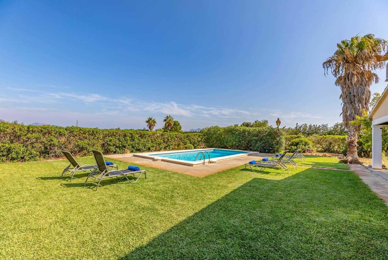 Isabel Mallorca Villa Pollensa