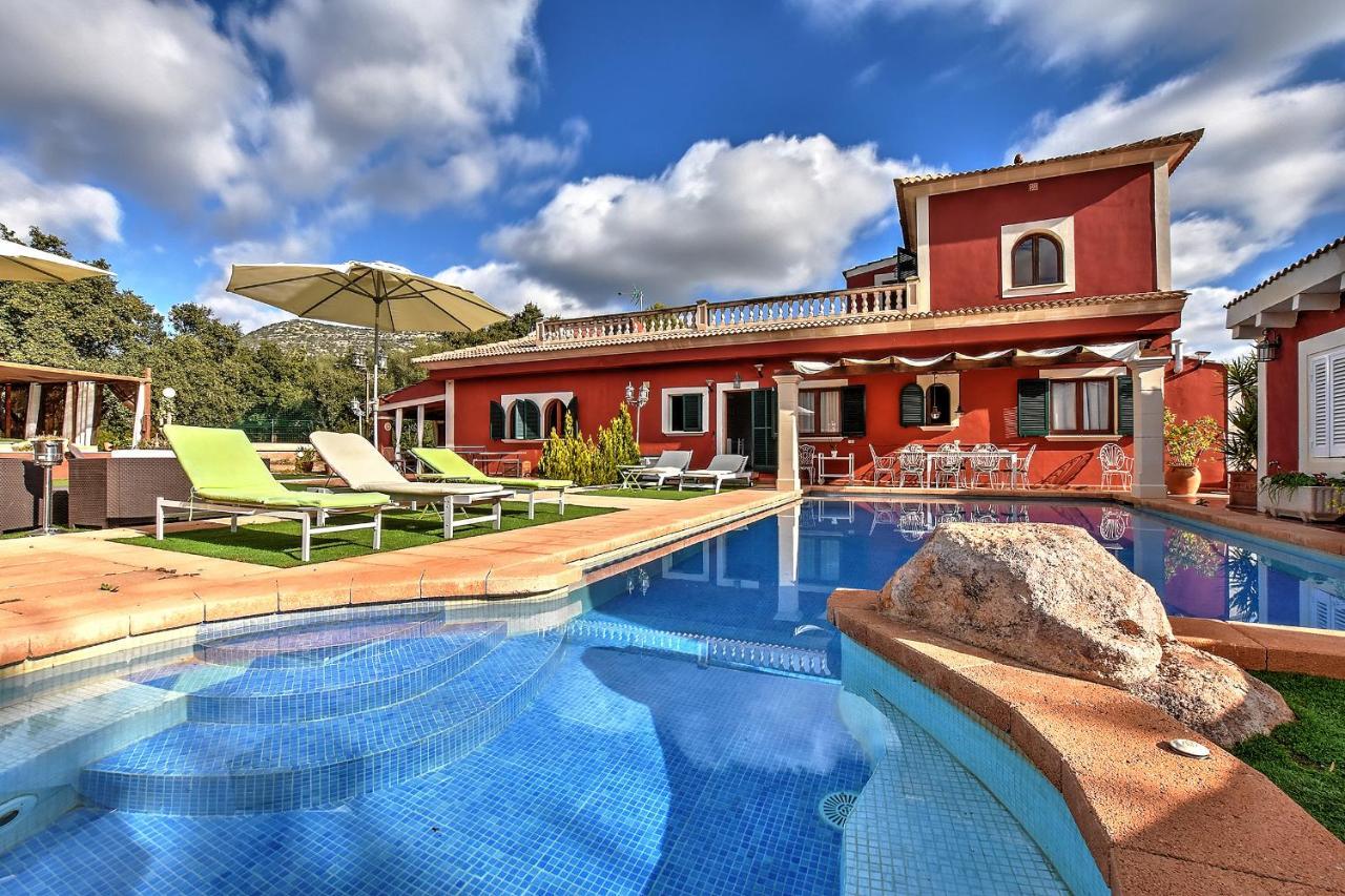 Villa Segundo *