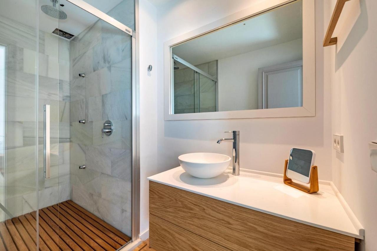 Villa Seafront Mar I Pins By Sealand Puerto Pollensa