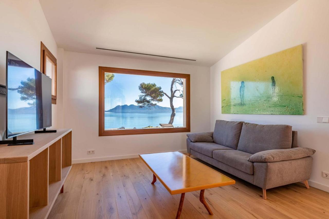 Villa Seafront Mar I Pins By Sealand